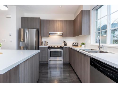 93-30989 Westridge Pl, Abbotsford, BC, V2T0E7 | Card Image