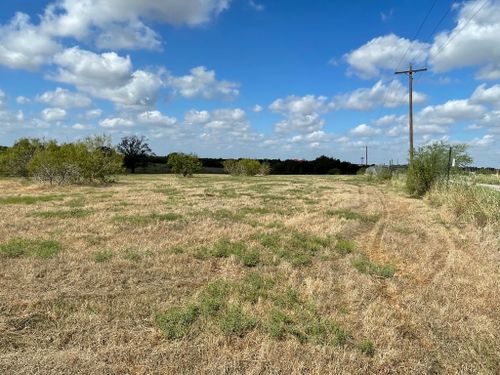 4 E 4th St, Elgin, TX, 78621 | Card Image