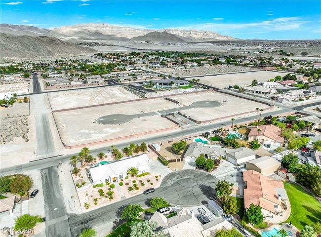 9480 Stange Ave, House other with 4 bedrooms, 3 bathrooms and null parking in Las Vegas NV | Image 64