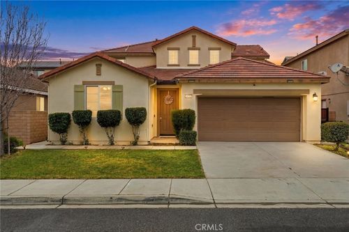 18332 Cayenne Dr, San Bernardino, CA, 92407-9033 | Card Image