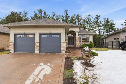 23 Lakewood Cres, Trenton, ON, K8V5P4 | Card Image