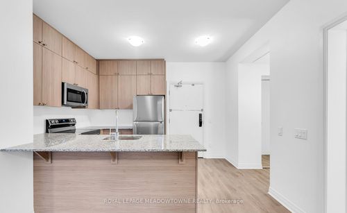 511-460 Gordon Krantz Ave, Milton, ON, L9E1Z2 | Card Image