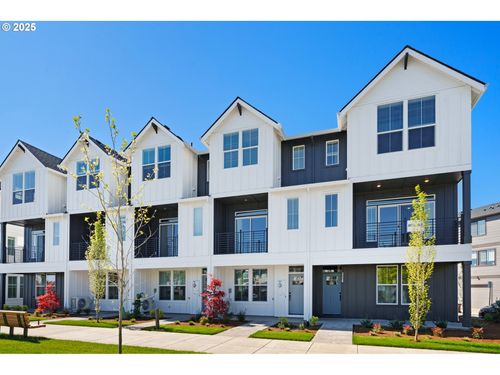 3562 Se Brookwood Ave, Hillsboro, OR, 97123-8874 | Card Image