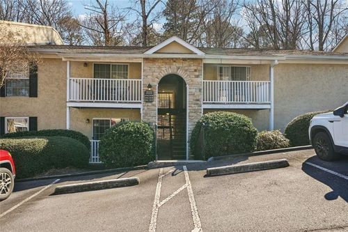 207-3115 Seven Pines Ct, Atlanta, GA, 30339-5846 | Card Image