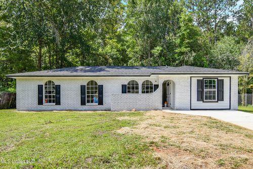 1705 Kingfisher Dr, Gautier, MS, 39553-2827 | Card Image