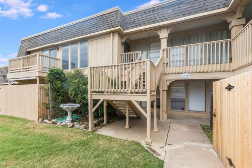 a-10-6004 S Newport Ave, Tulsa, OK, 74105-8348 | Card Image