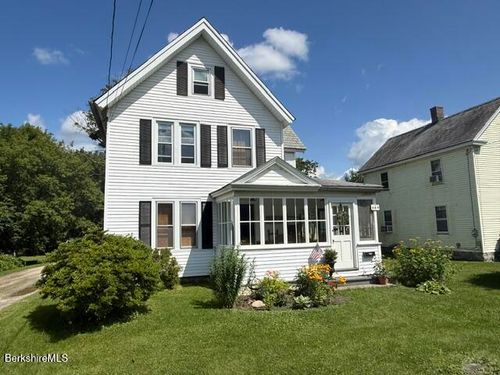 464 North St, Williamstown, MA, 01267-2008 | Card Image