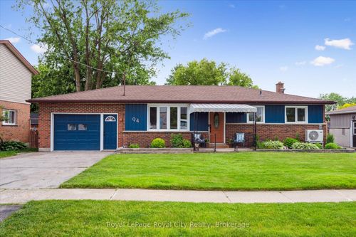 94 Webster St, New Hamburg, ON, N3A1W7 | Card Image