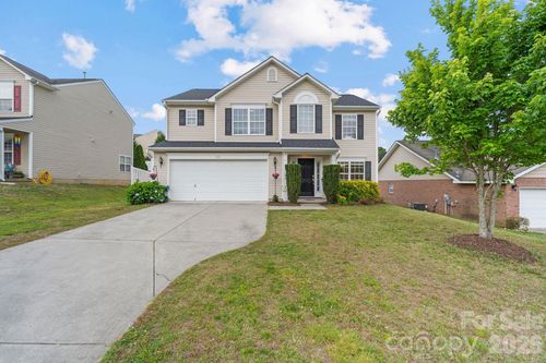 415 Courtland Ct, Kannapolis, NC, 28081-7164 | Card Image