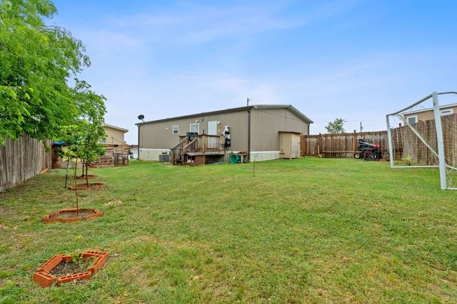 121 Fate Ct, House other with 4 bedrooms, 2 bathrooms and 4 parking in Kyle TX | Image 28