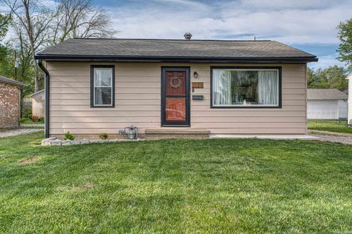 1129 W Heerdink Ave, Evansville, IN, 47710-3876 | Card Image