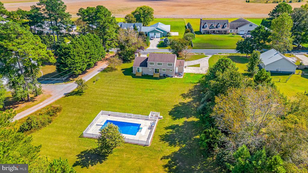Residential in MILTON 5