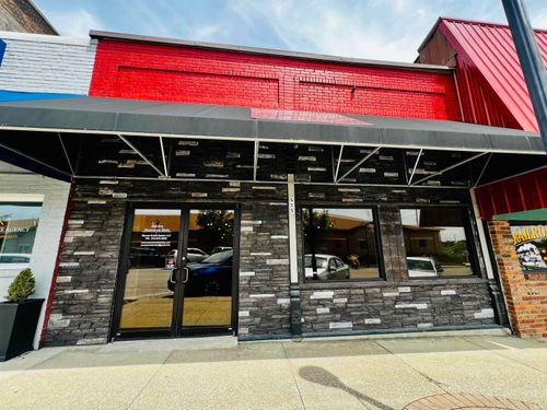 515 W Main St, Mitchell, IN, 47446-1410 | Card Image