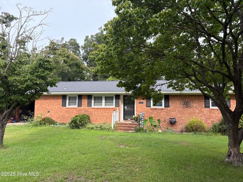 213 Vinwood Ave, Goldsboro, NC, 27534-8811 | Card Image