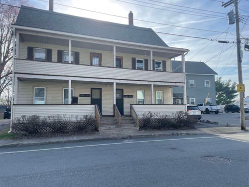 95 Chandler St, Nashua, NH, 03064-2818 | Card Image