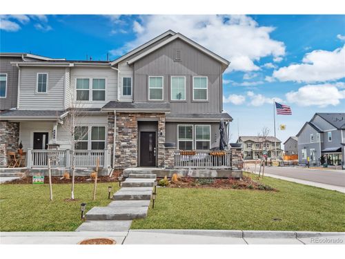 688 N Bersshine Ct, Watkins, CO, 80137-8961 | Card Image