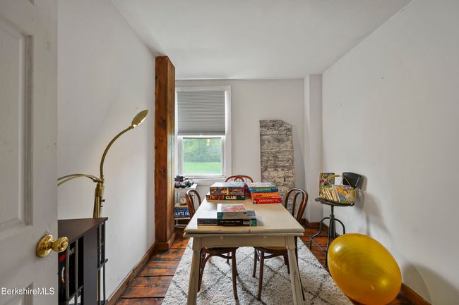 205 - 203205 Main St, Home with 5 bedrooms, 3 bathrooms and 3 parking in Hancock MA | Image 33