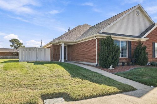 2225 Triple Crown Way, Owensboro, KY, 42301 | Card Image
