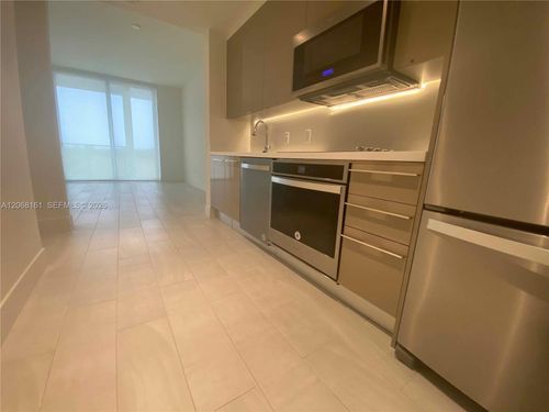 308-2000 Metropica Way, Sunrise, FL, 33323-3215 | Card Image