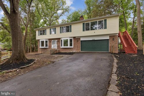 16202 Edgewood Dr, DUMFRIES, VA, 22025-1761 | Card Image