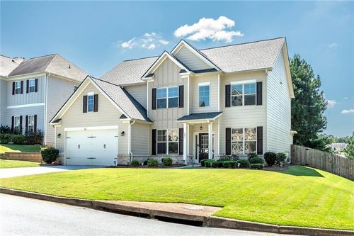 201 Meadow Branch Ln, Dallas, GA, 30157-1461 | Card Image