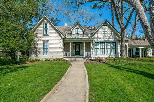 401 Pacific Ave, Terrell, TX, 75160-2055 | Card Image