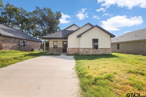 908 Nell St, Tyler, TX, 75701 | Card Image