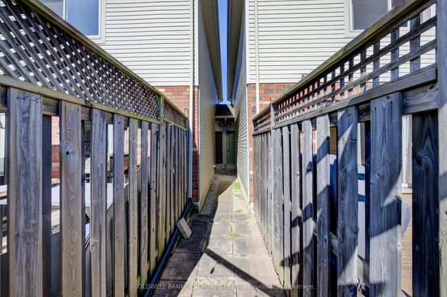 12 Gage St, House attached with 3 bedrooms, 2 bathrooms and 1 parking in Grimsby ON | Image 41