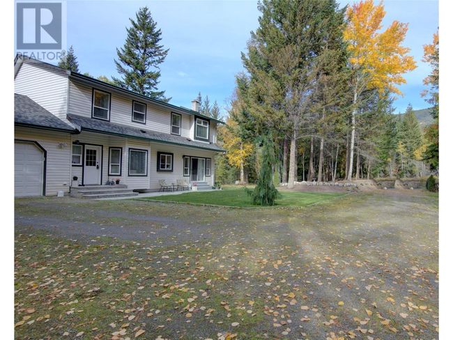 5228 Warren Creek Rd, House other with 4 bedrooms, 3 bathrooms and 12 parking in Falkland BC | Image 63