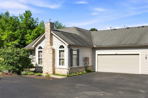 1715 Golf Course Drive, South Strabane, PA, 15301 | Card Image