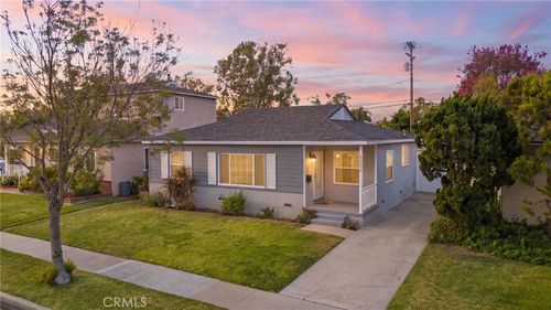 3537 Centralia St, Lakewood, CA, 90712-3416 | Card Image