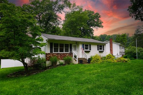 76 All Angels Hill Rd, Wappingers Falls, NY, 12590-1816 | Card Image