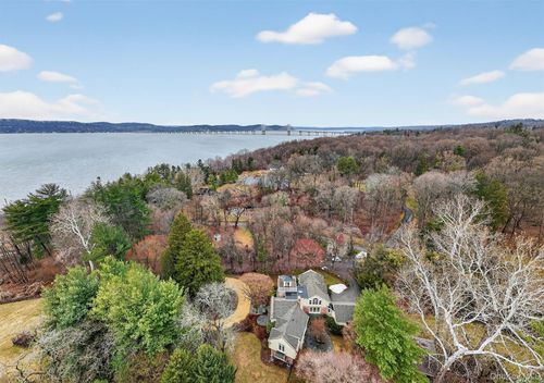 6 W Sunnyside Ln, Irvington, NY, 10533-1255 | Card Image