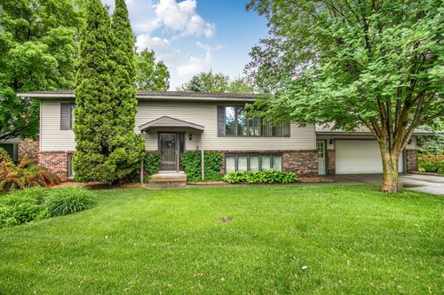 17336 Floral View Ct, Cold Spring, MN, 56320-9700 | Card Image