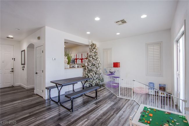 4429 E Azure Ave, House other with 3 bedrooms, 3 bathrooms and null parking in Las Vegas NV | Image 6