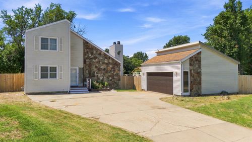 613 N Tanglewood Ct, Derby, KS, 67037-2121 | Card Image