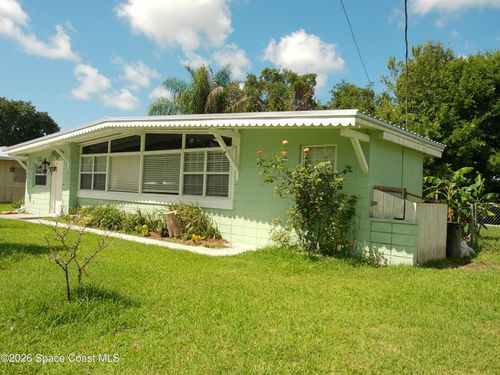 464 Judy St, New Smyrna Beach, FL, 32168-8315 | Card Image