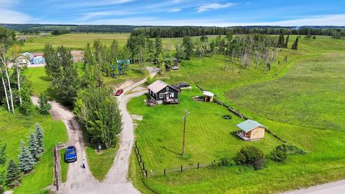 10-6138 Highway 584, Rural Mountain View County, AB, T0M1X0 | Card Image