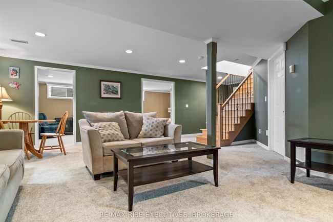 32 Abbey Dawn Dr, House other with 3 bedrooms, 3 bathrooms and 4 parking in Bath ON | Image 29