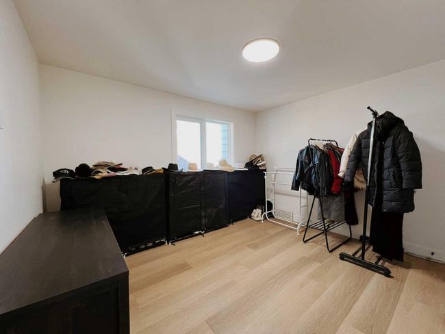 52 Patterson Cres Sw, House other with 5 bedrooms, 4 bathrooms and 4 parking in Calgary AB | Image 39