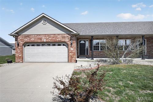 a-55 Bridgewater Ln, Highland, IL, 62249-5957 | Card Image