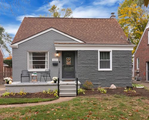 3011 N Alexander Ave, Royal Oak, MI, 48073-3510 | Card Image