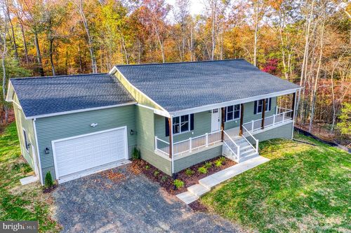 183 Sleigh Bell Ln, MADISON, VA, 22727-7302 | Card Image