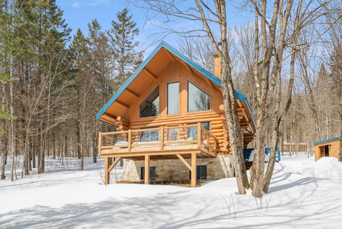 256 1ière Av, Stoneham-et-Tewkesbury, QC, G3C0L6 | Card Image