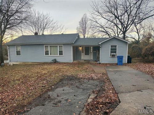 321 Tower Dr, East Alton, IL, 62024-1658 | Card Image