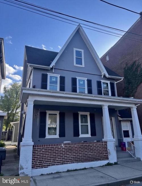 2-308 King St, POTTSTOWN, PA, 19464-5517 | Card Image