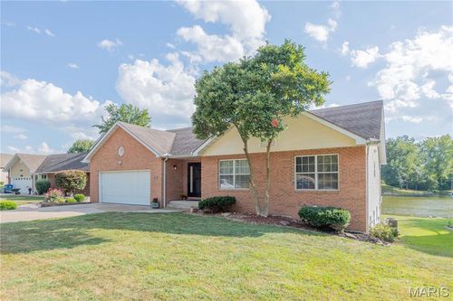 1352 Biscay Dr, Edwardsville, IL, 62025-5102 | Card Image