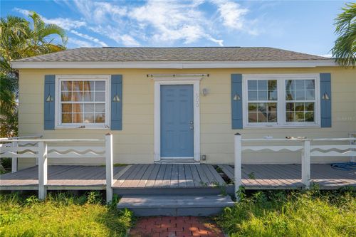 500 78th Ave, ST PETE BEACH, FL, 33706-1714 | Card Image