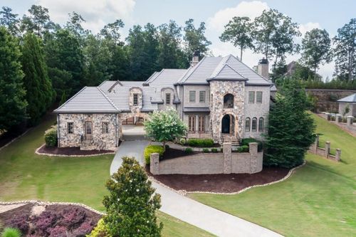 9695 Almaviva Dr, Alpharetta, GA, 30022-4968 | Card Image