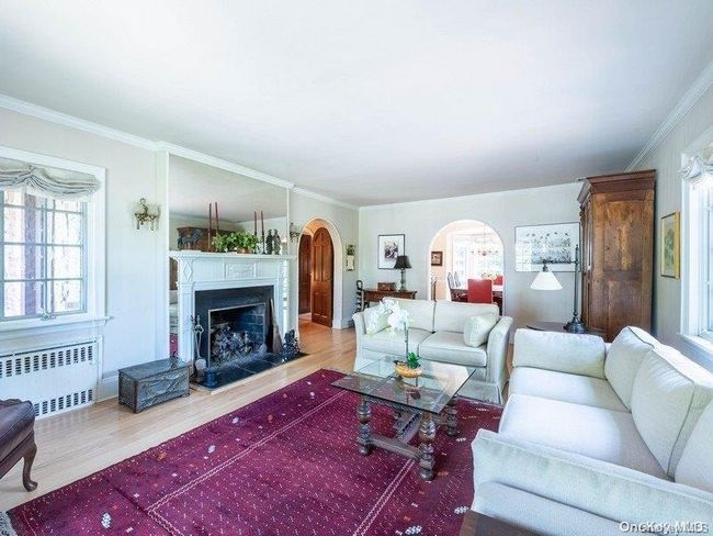 66 Andrew Rd, House other with 4 bedrooms, 4 bathrooms and null parking in Manhasset NY | Image 6